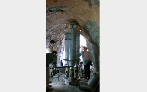 Plate Load Test in a Hydroelectric Project